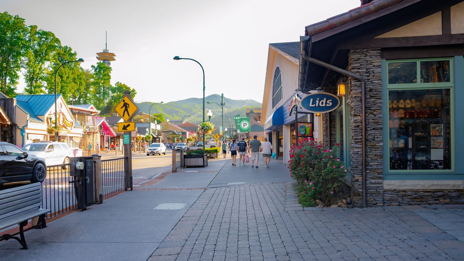 Gatlinburg, Tennessee — Great Smoky Mountains