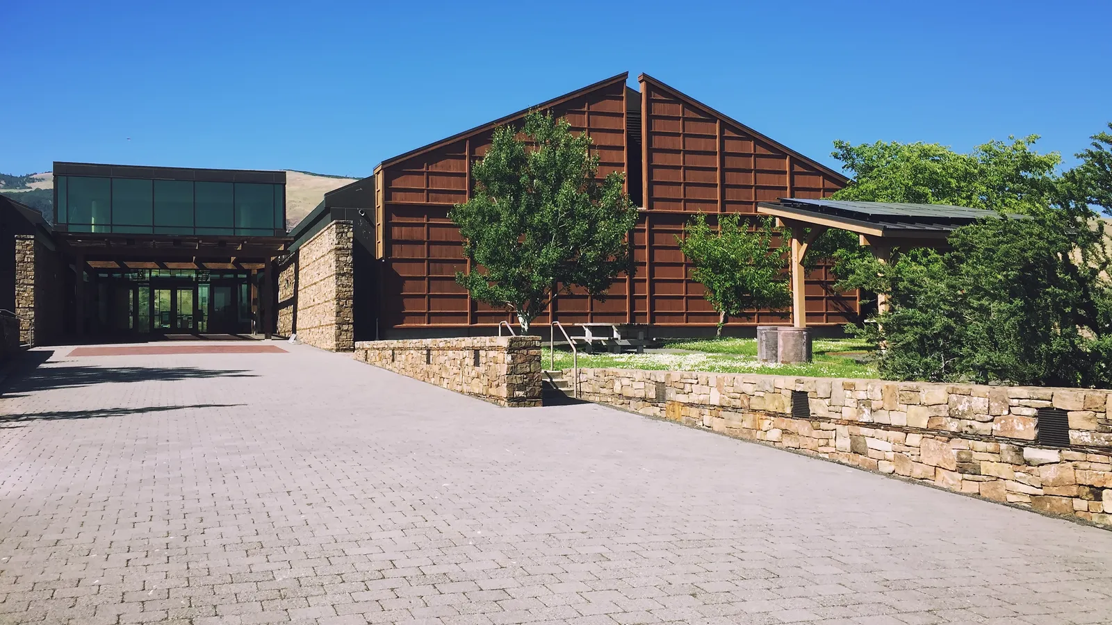 Columbia Gorge Discovery Center — hero image
