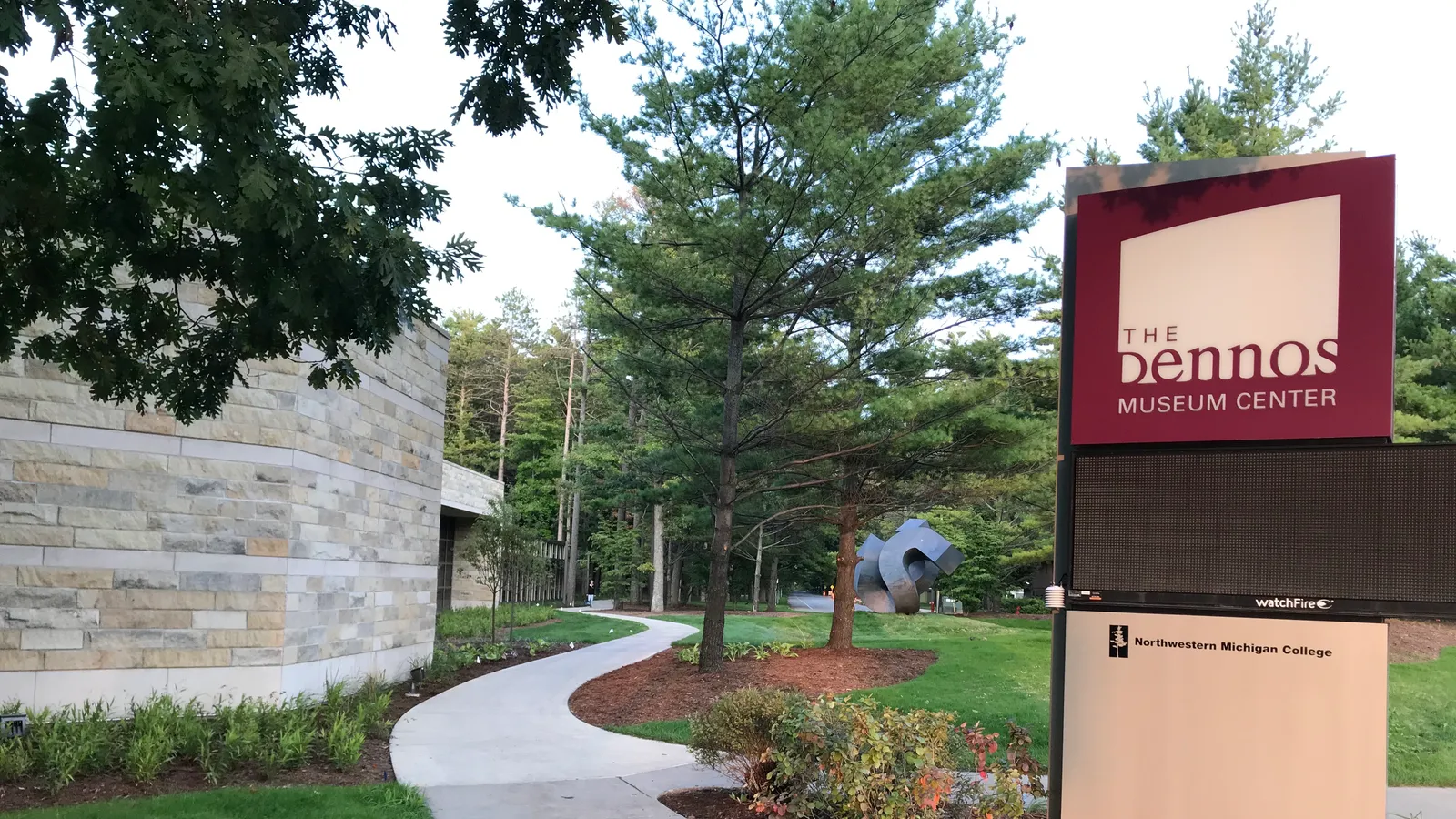 Dennos Museum Center — hero image