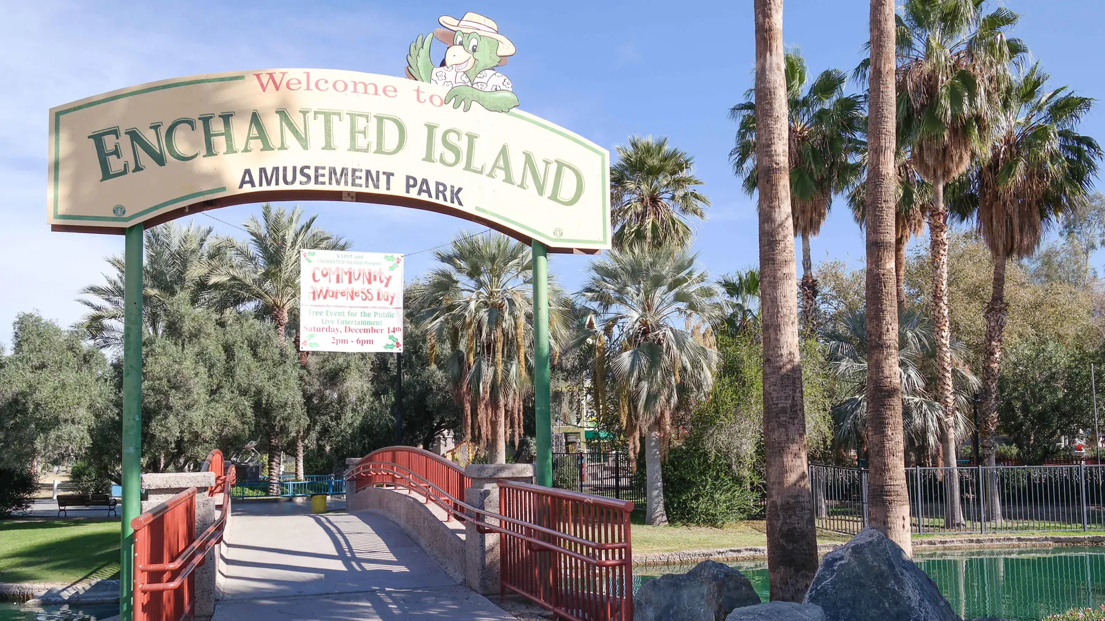 Enchanted Island Amusement Park — hero image