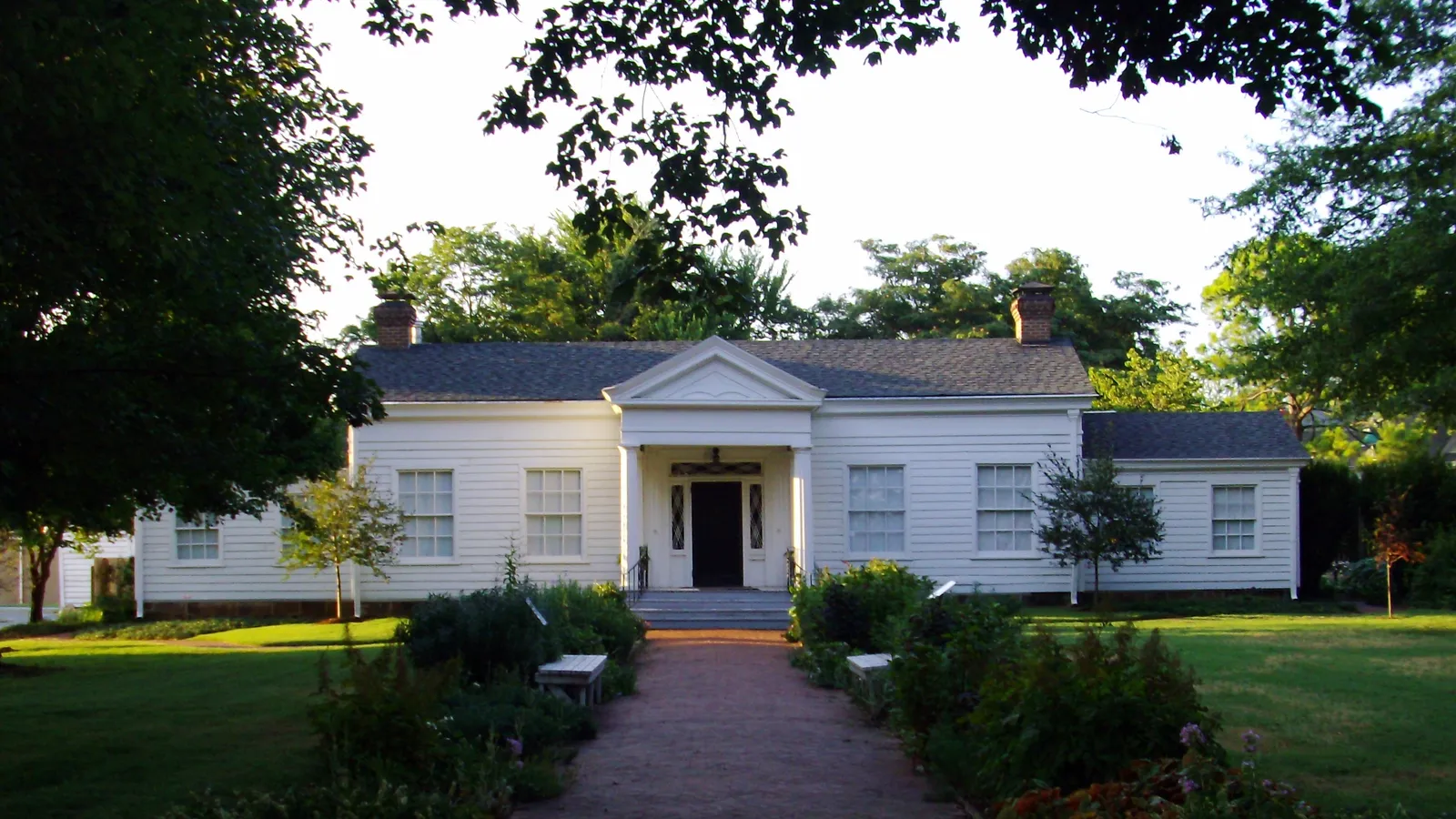 Headquarters House — hero image