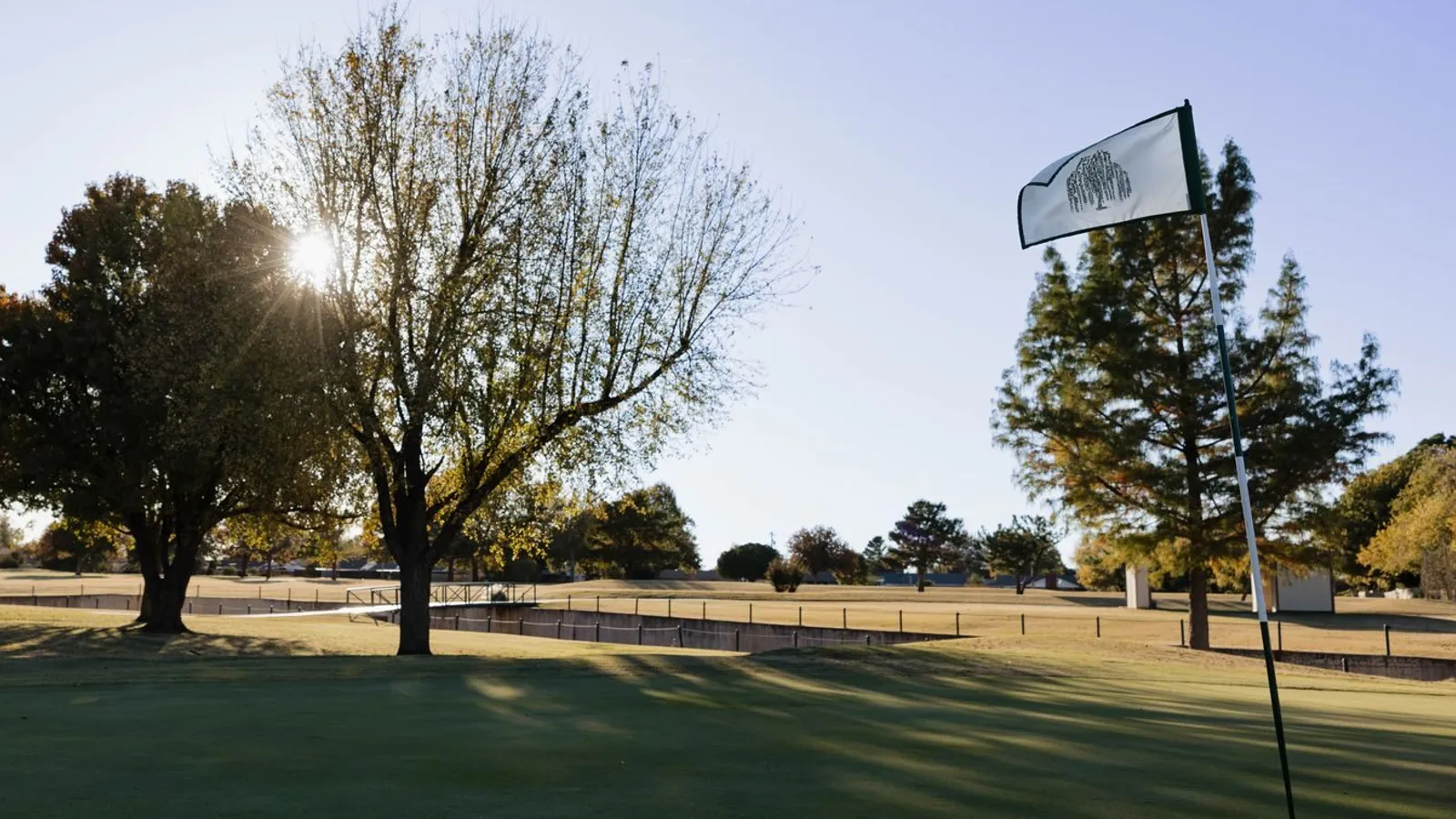 Hidden Trails Golf & Country Club — hero image