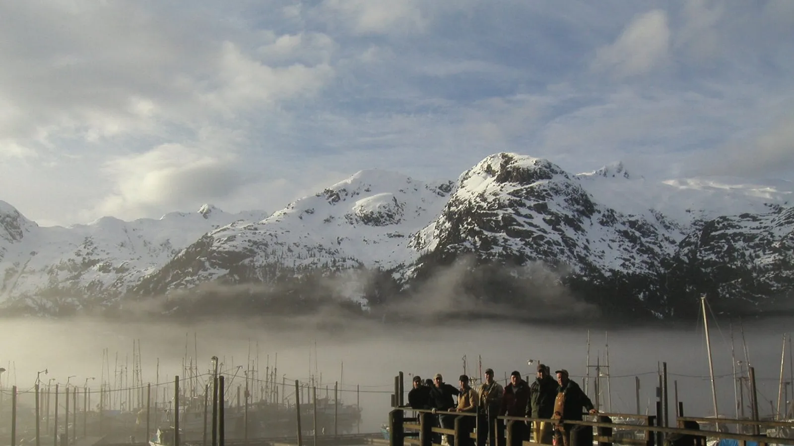 Highliner Lodge & Charters — hero image