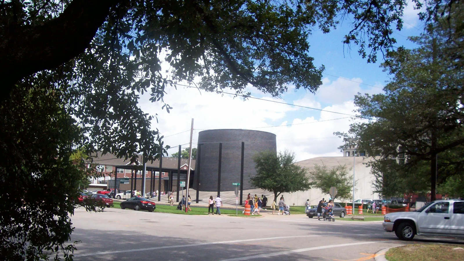 Holocaust Museum Houston — hero image