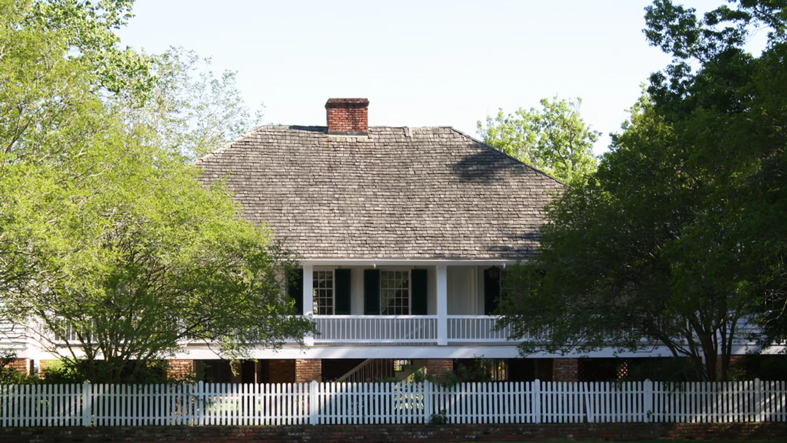 Kent Plantation House — hero image