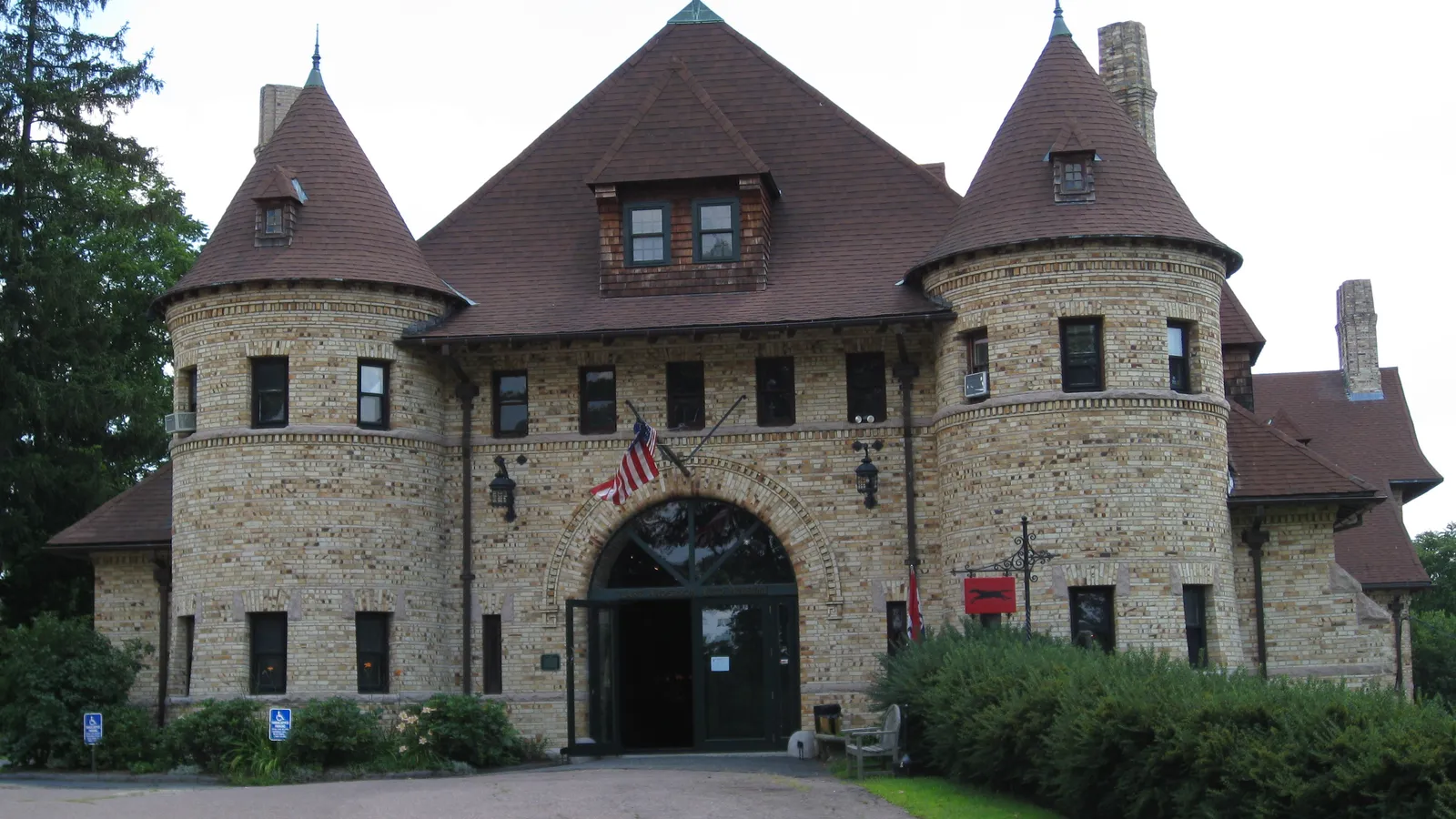 Larz Anderson Auto Museum — hero image