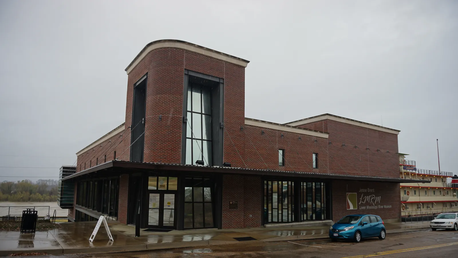 Lower Mississippi River Museum — hero image