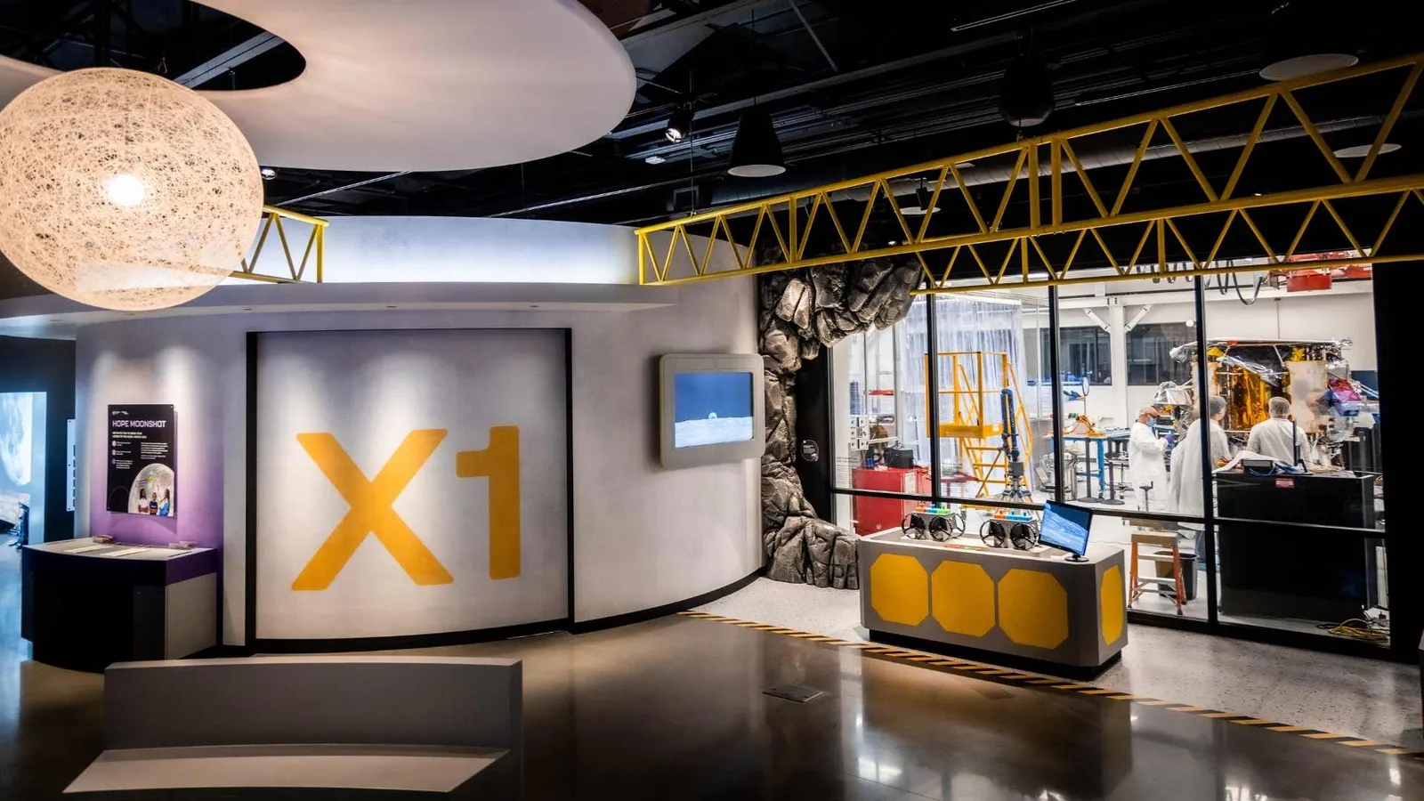 Moonshot Museum — hero image