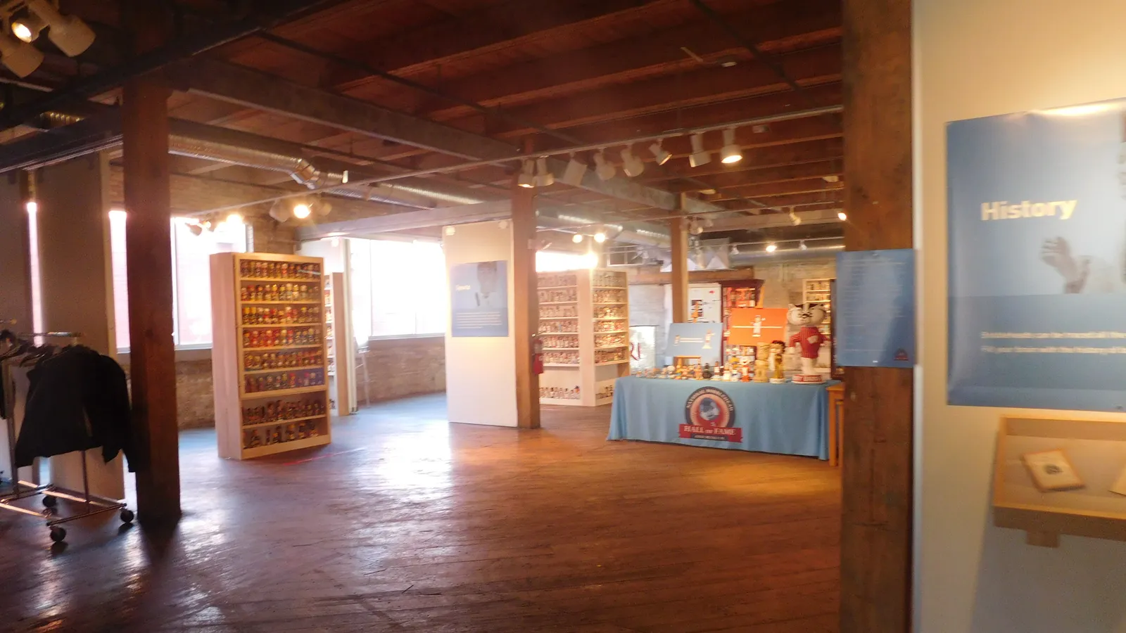 National Bobblehead Hall of Fame and Museum — hero image