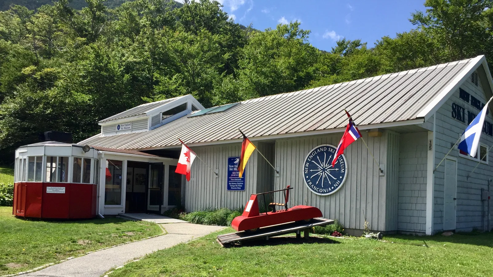 New England Ski Museum — hero image