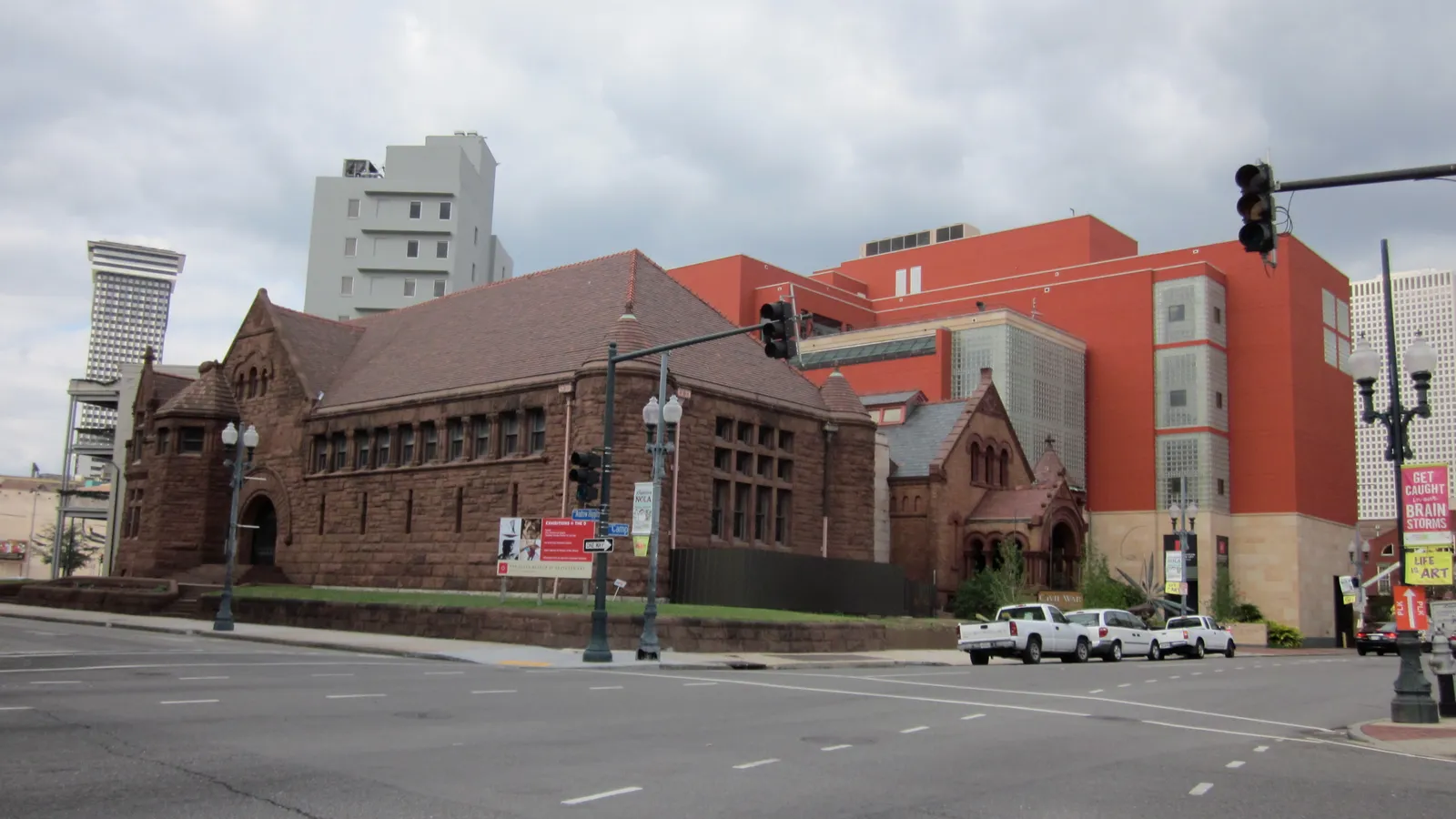 Ogden Museum of Southern Art — hero image