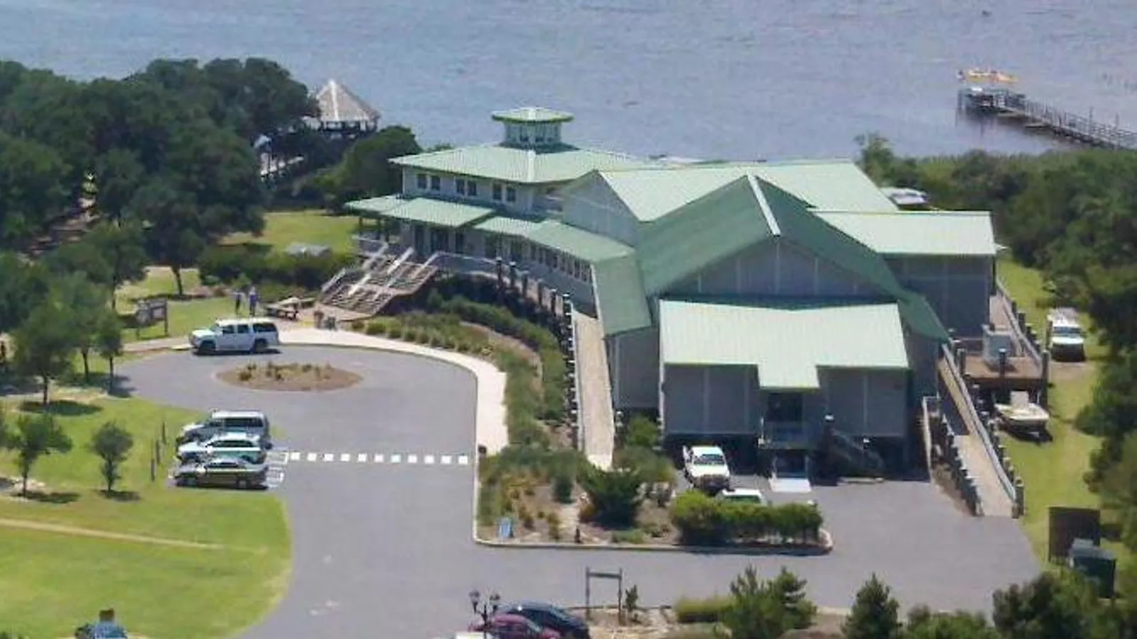 Outer Banks Center for Wildlife Education — hero image