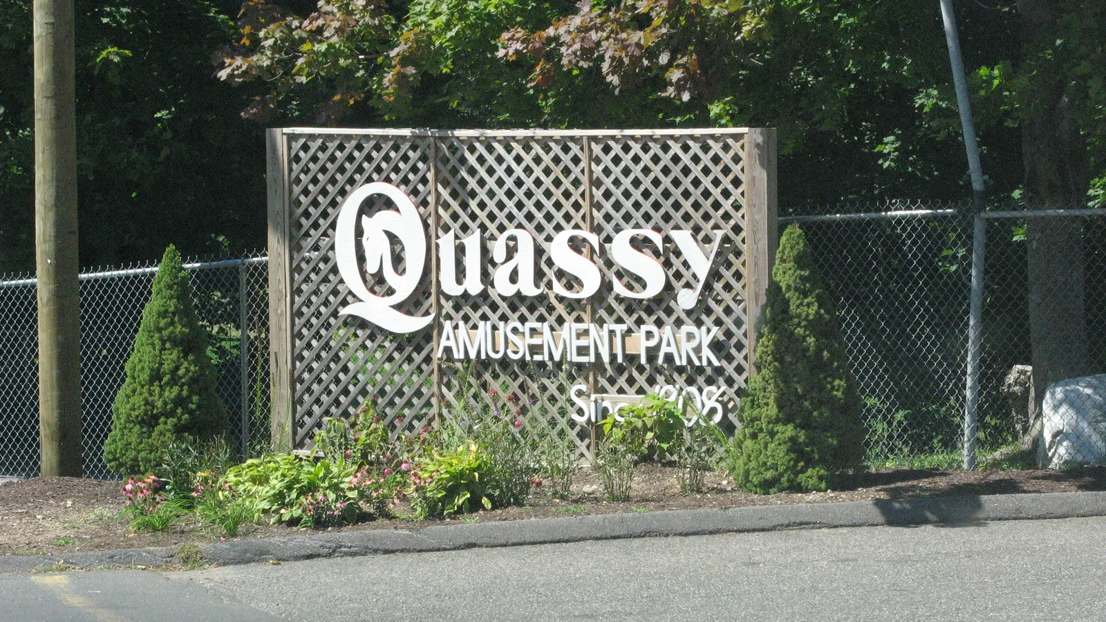 Quassy Amusement Park — hero image