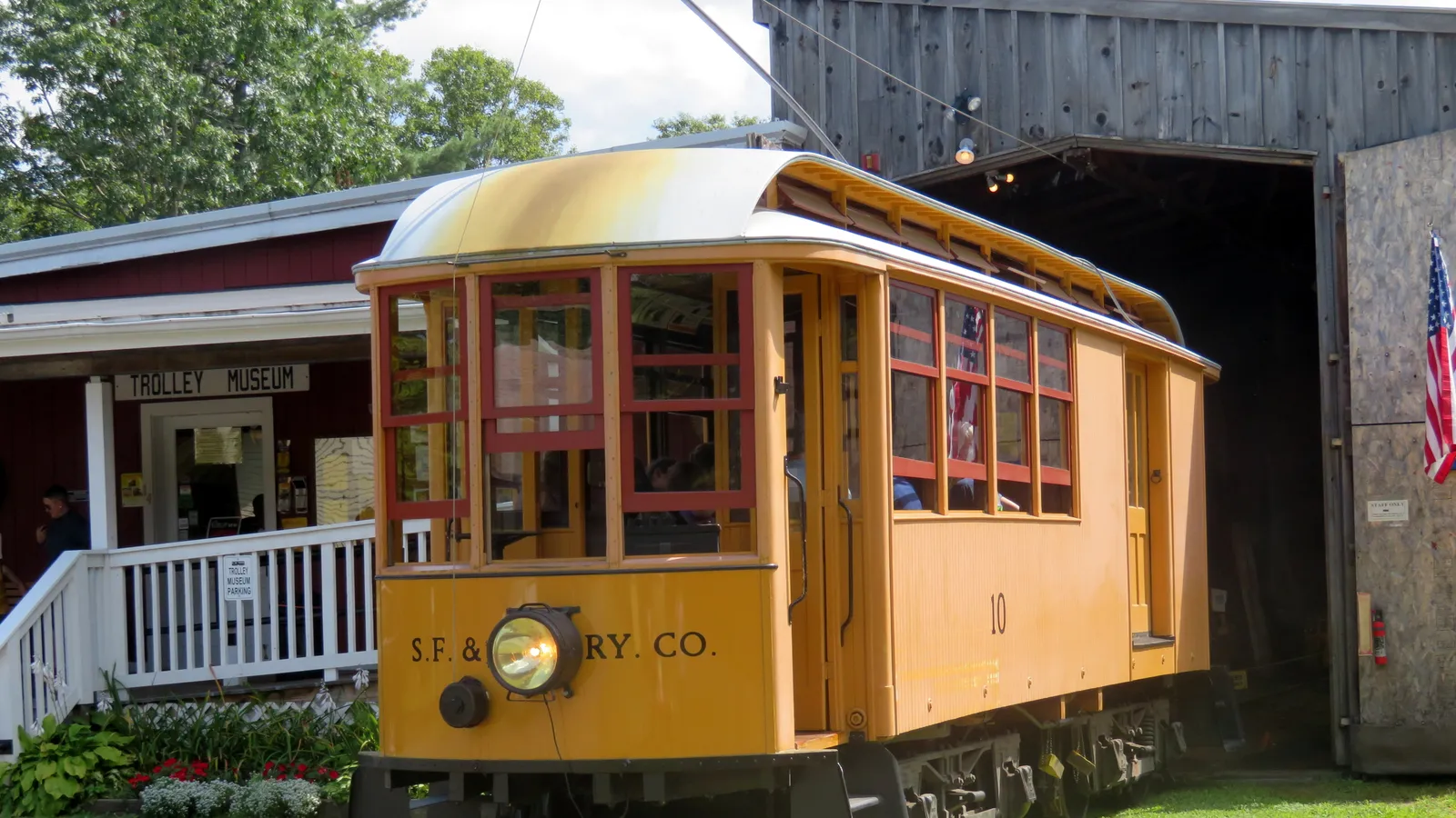 Shelburne Falls Trolley Museum — hero image