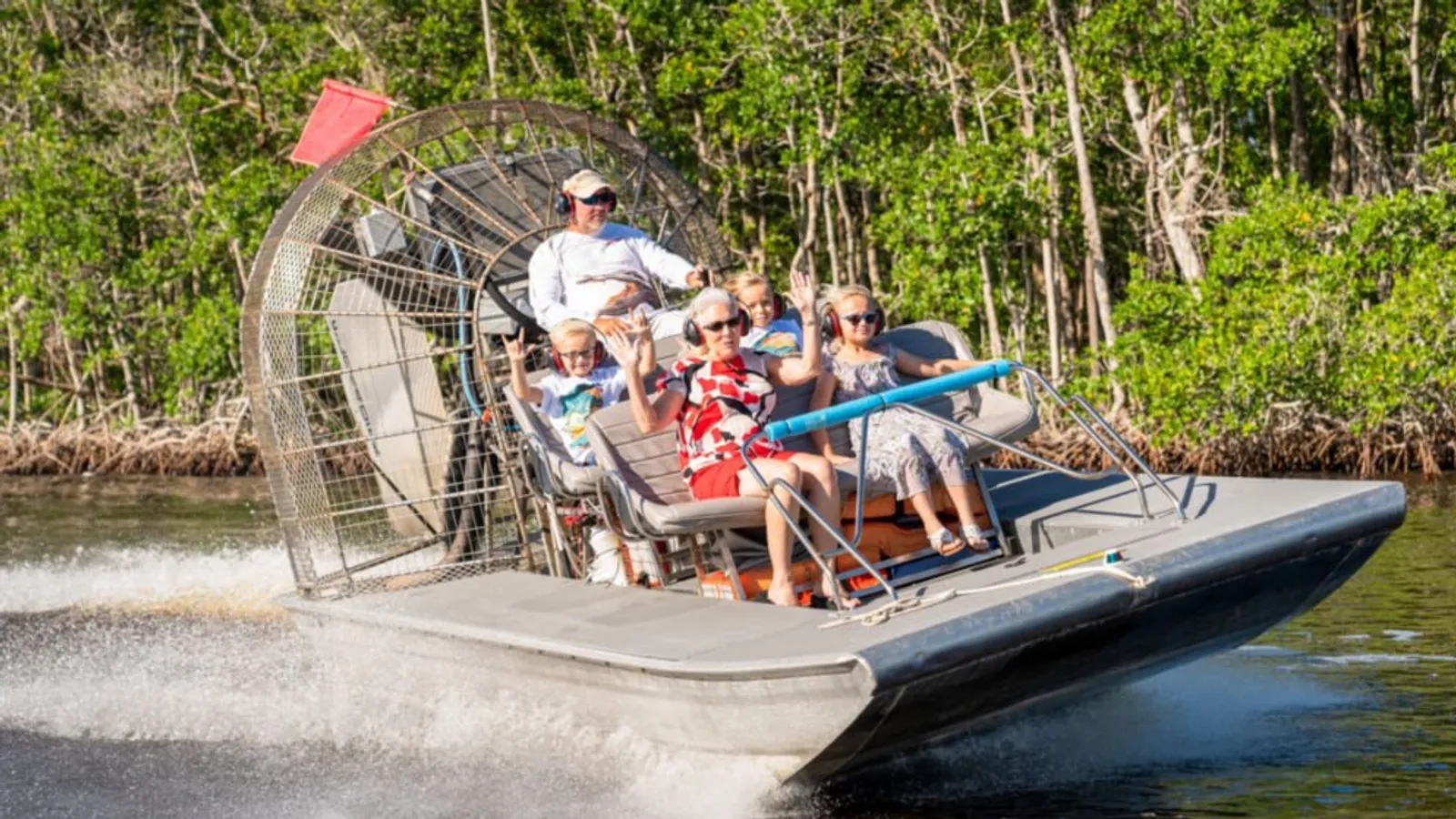 Southern Airboat Charters and Tours — hero image
