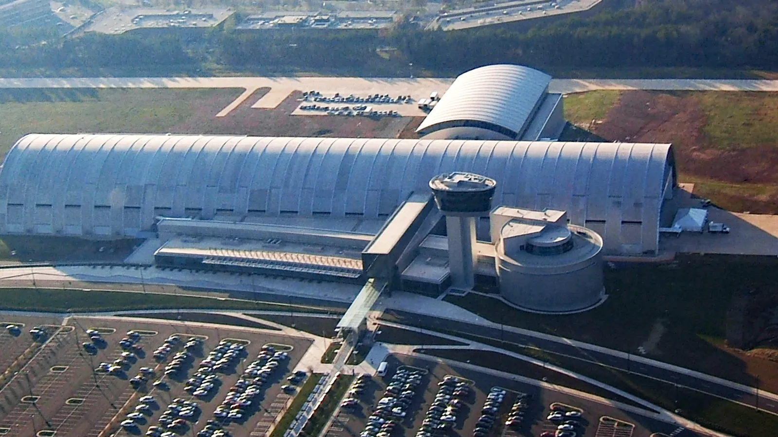 Steven F. Udvar-Hazy Center — hero image