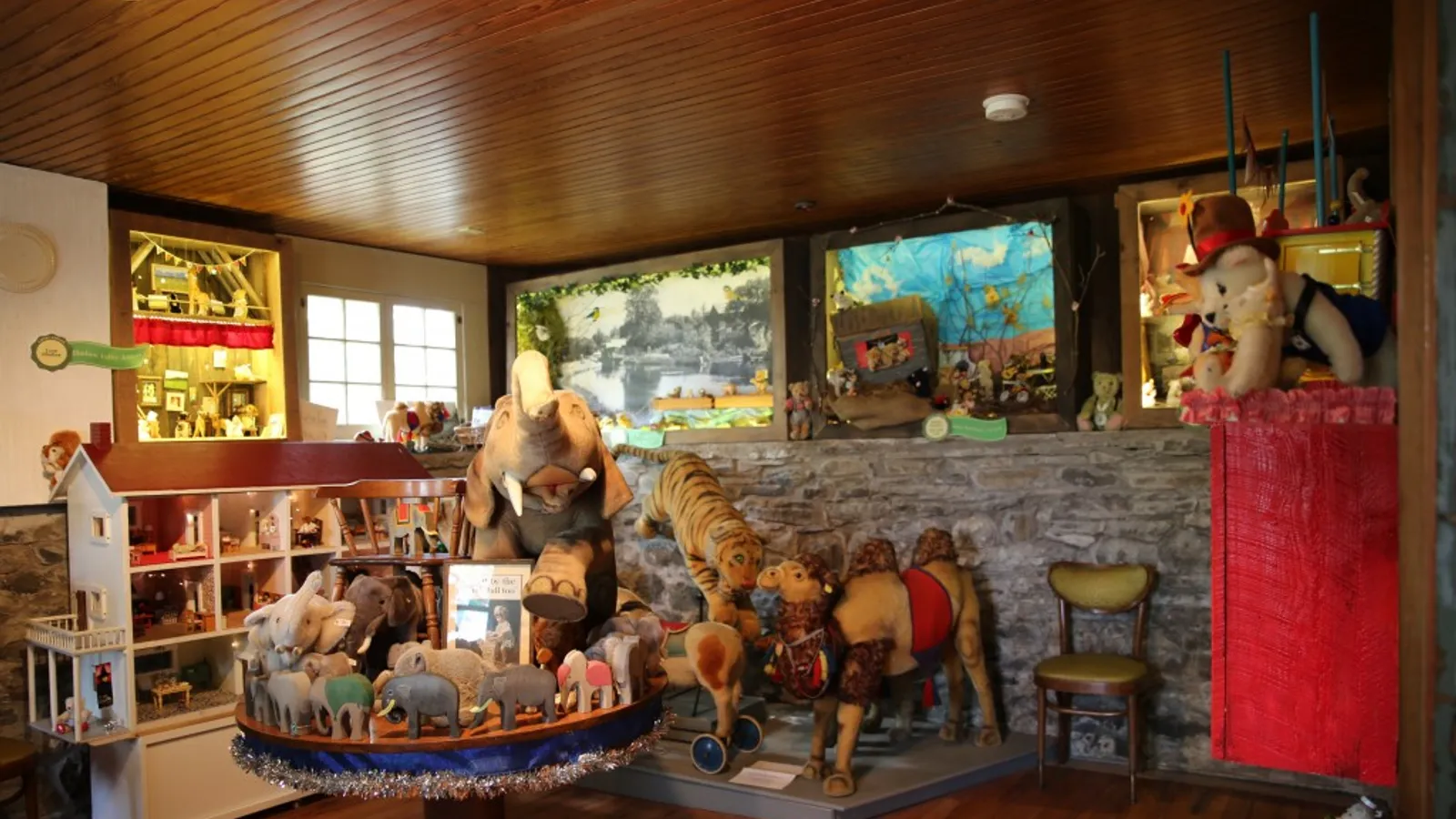 The Den of Marbletown — hero image