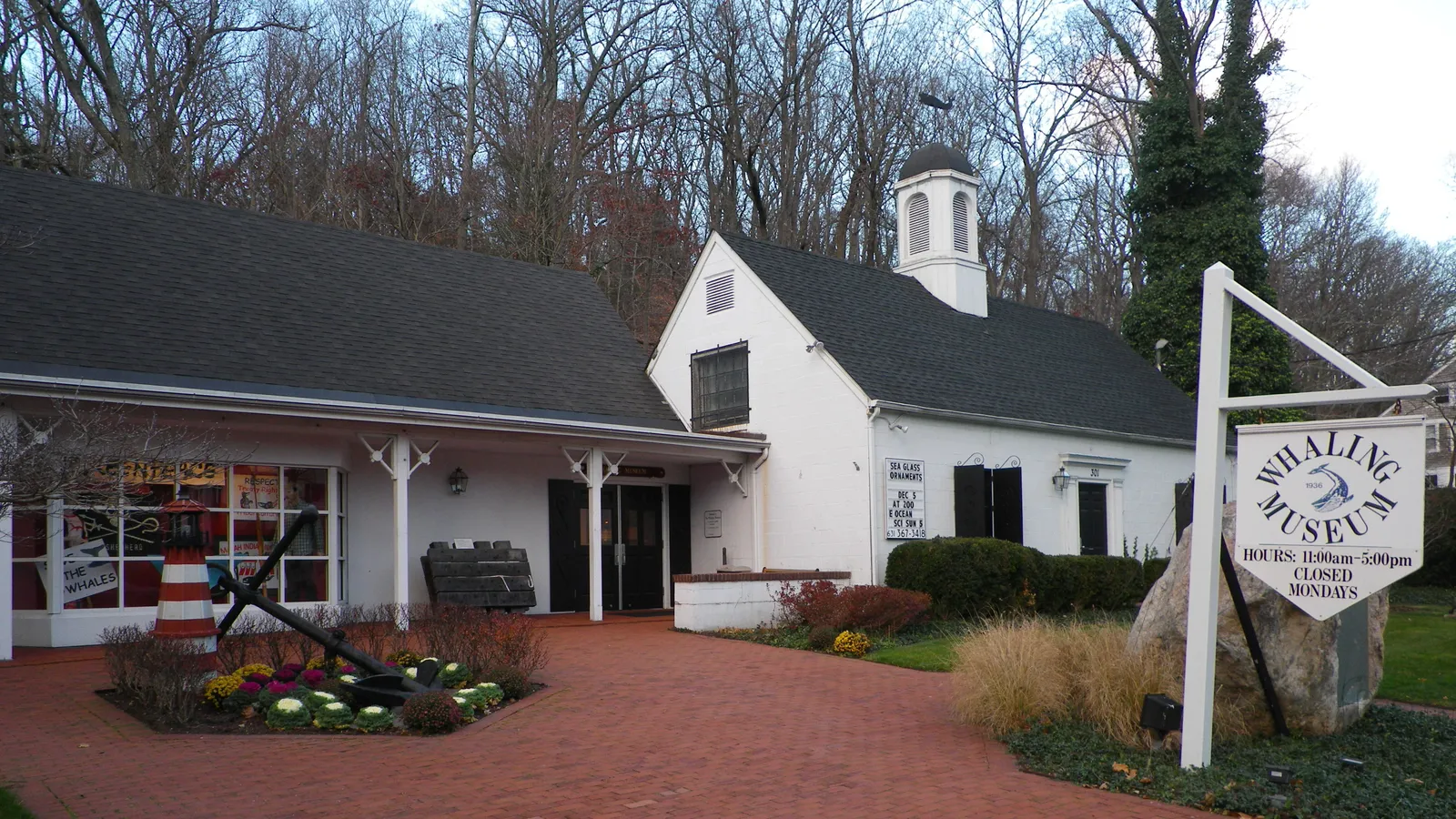 The Whaling Museum & Education Center — hero image