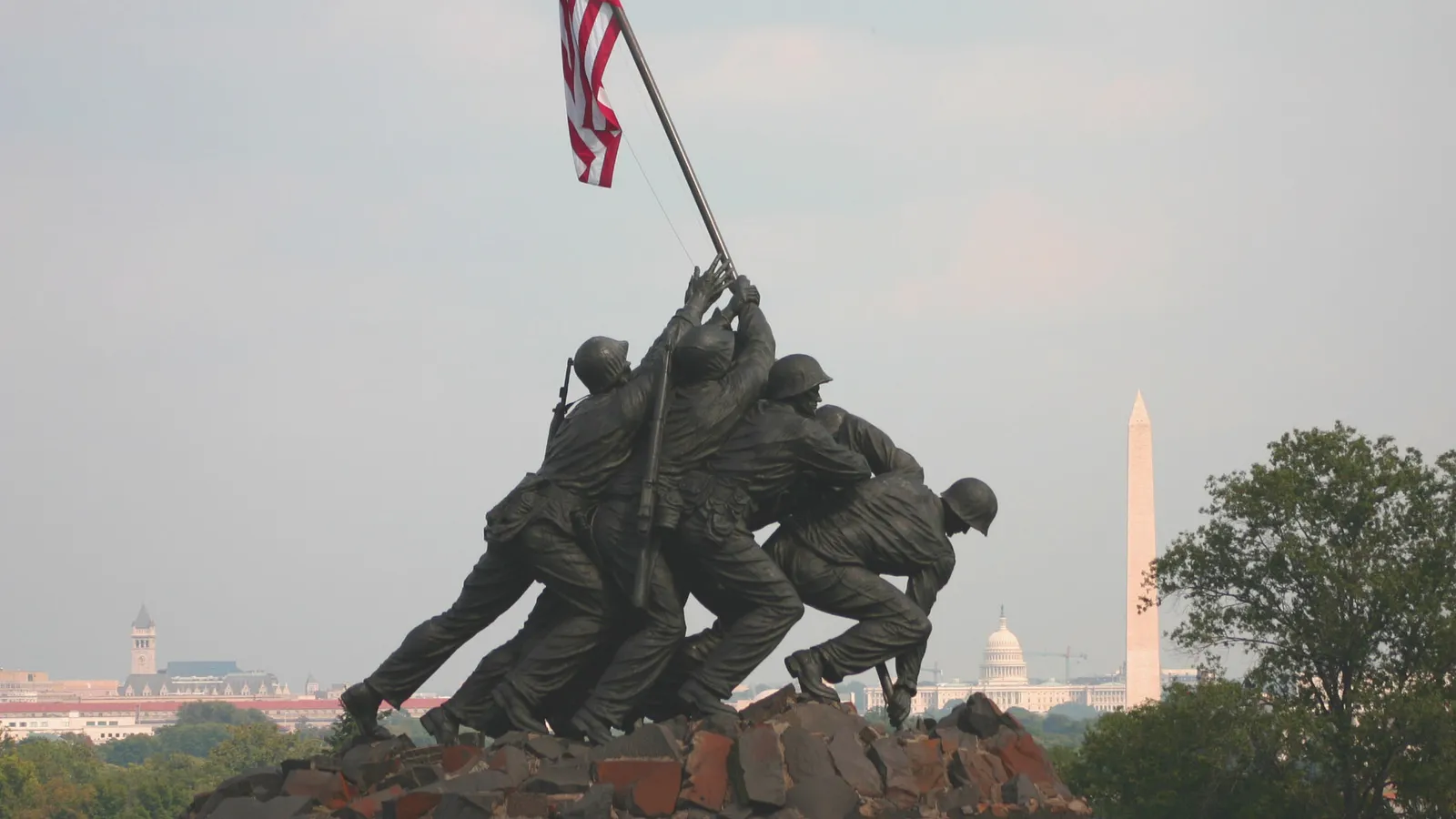 United States Marine Corps War Memorial — hero image