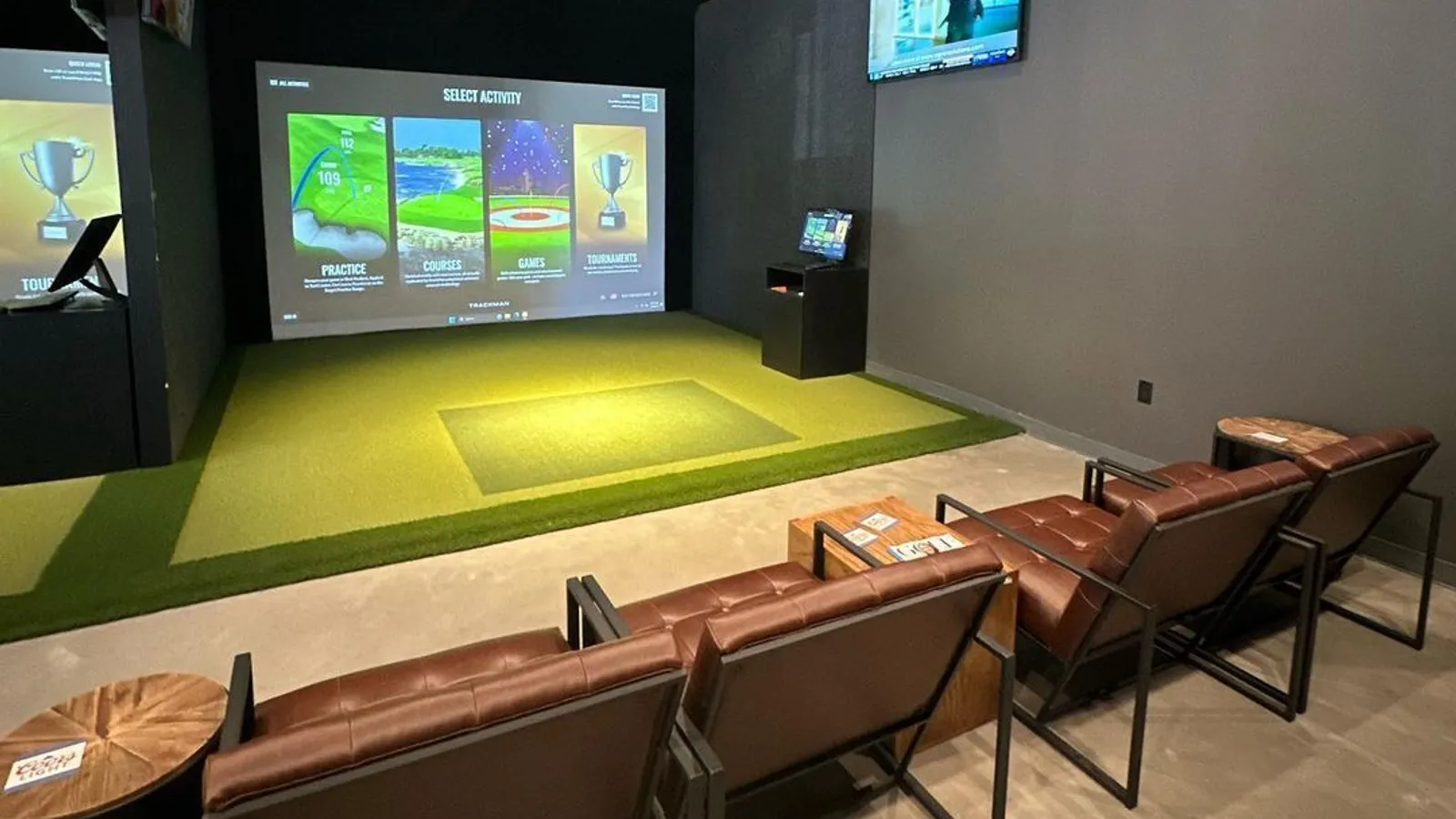 West Texas Golf Lounge — hero image