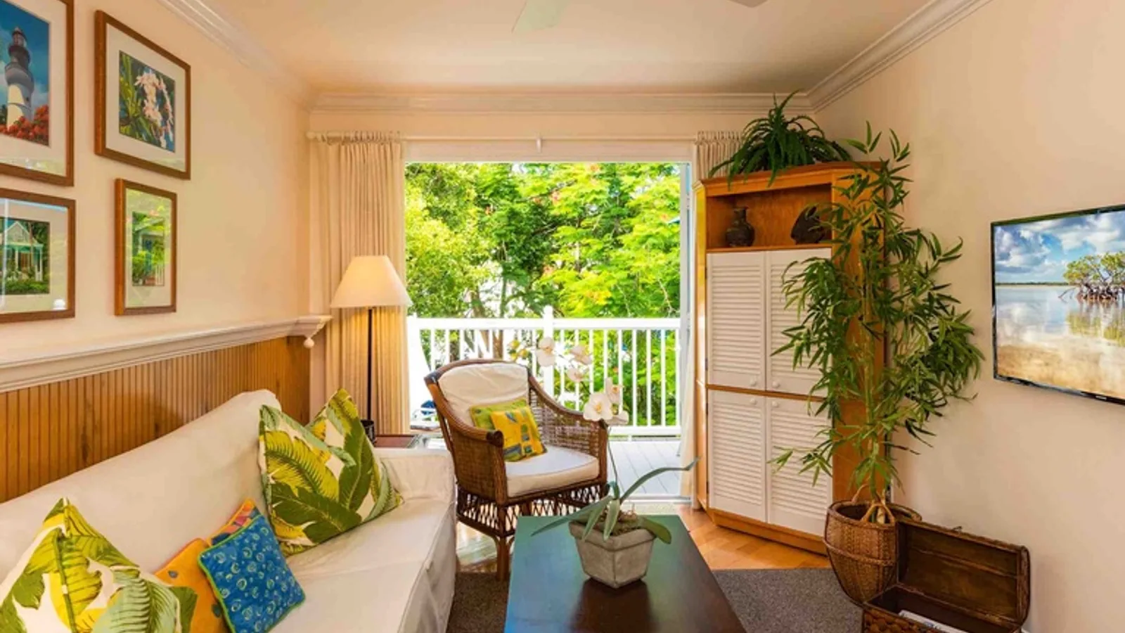 La Petite Penthouse — primary photo