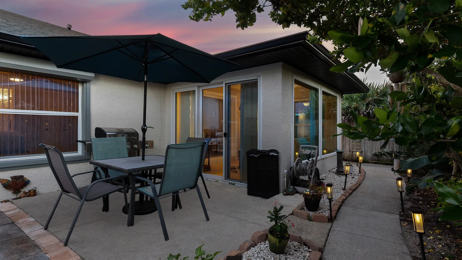 Beachside Bungalow — primary photo