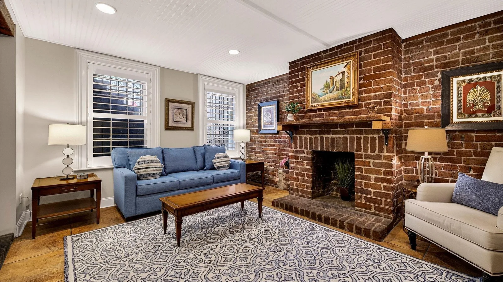 Apartment in Savannah — primary photo