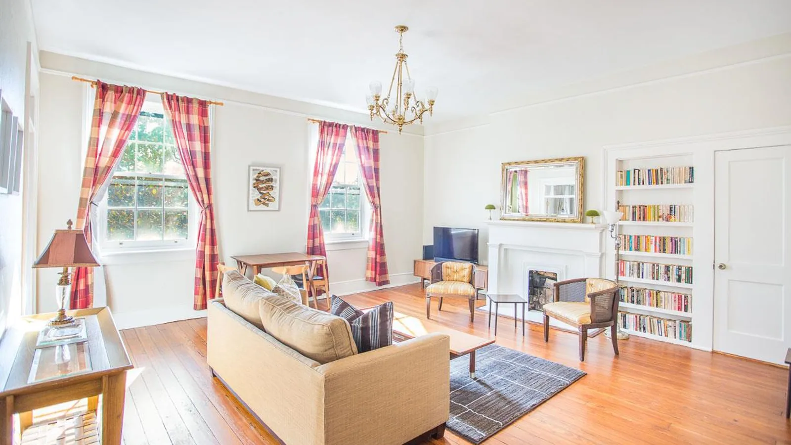 Condo in Savannah — primary photo