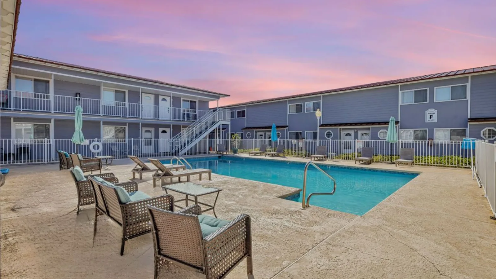 Deja Blue Haven Condo — primary photo