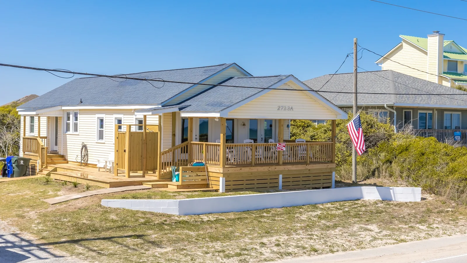 Shoreside Cottage - Ward Realty — primary photo