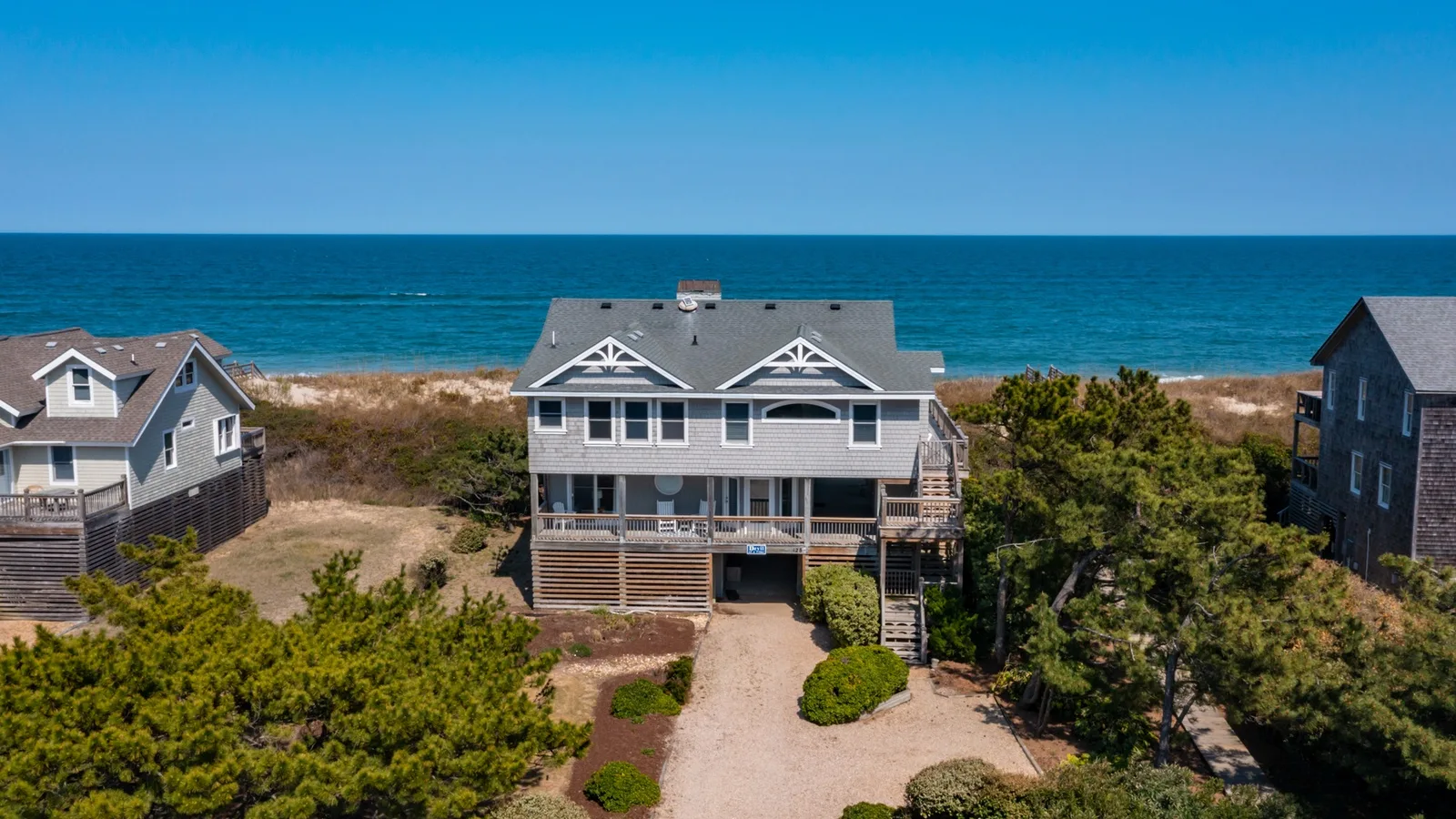 DU912: Chez la Mer - Village Realty — primary photo
