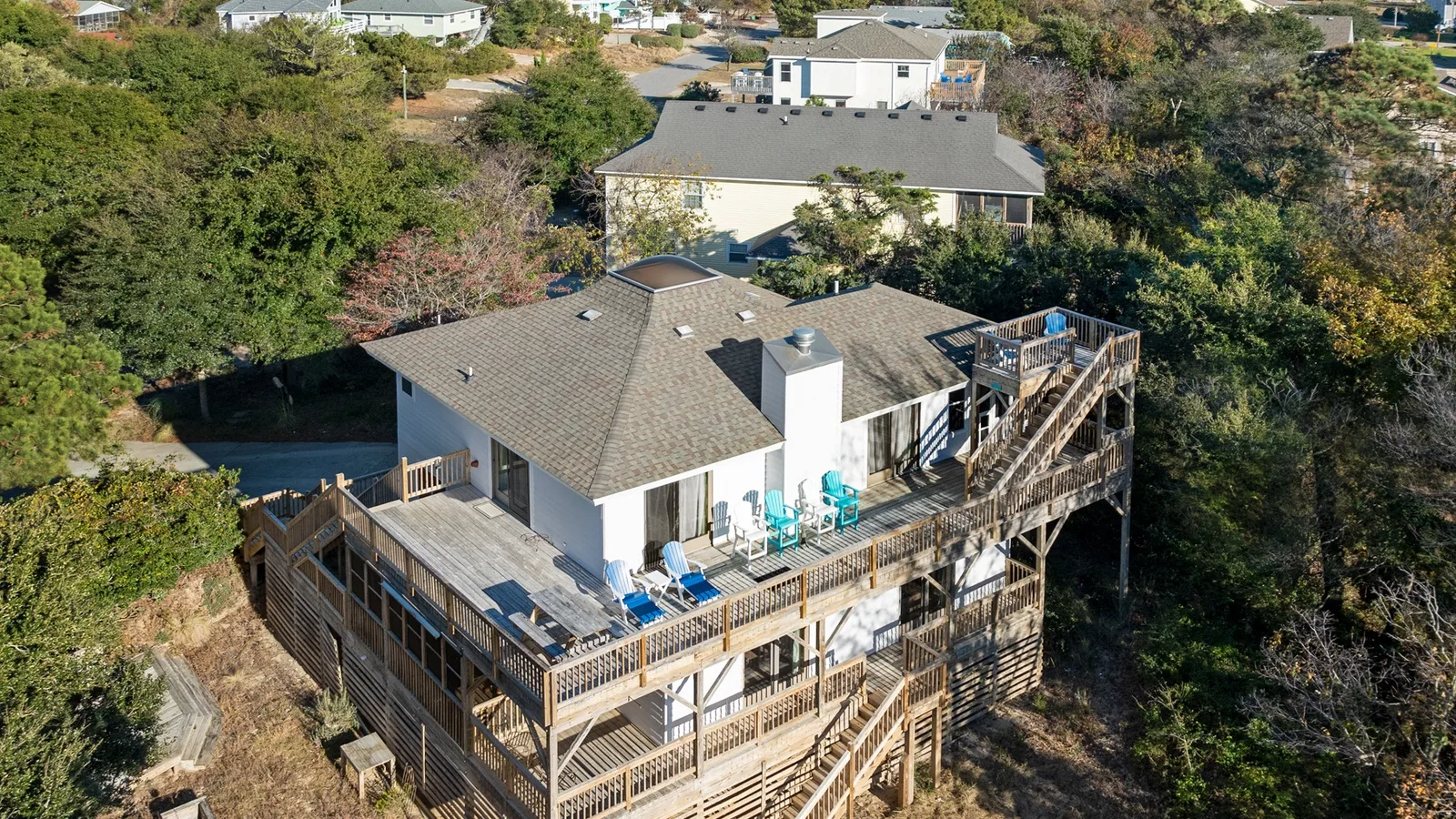 DU408: Moby Duck - Village Realty — primary photo