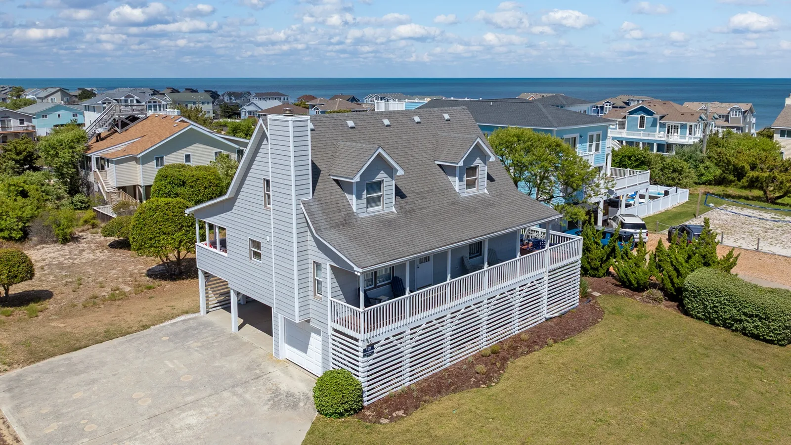 DU704: Slumbering Duck - Village Realty — primary photo