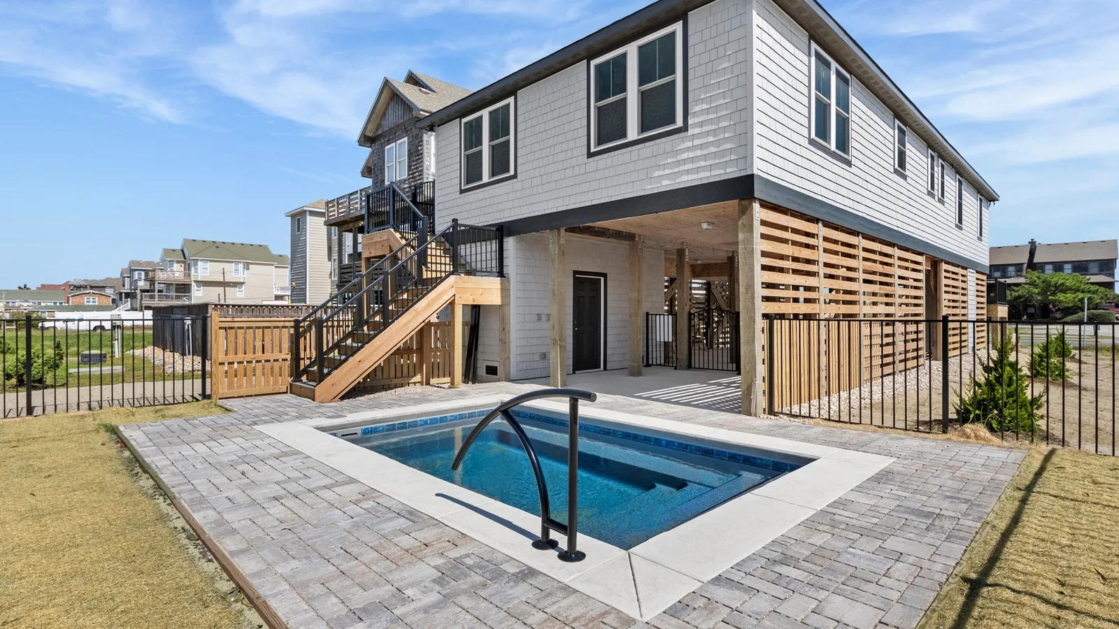 JR2732: Salt Box - Village Realty — primary photo
