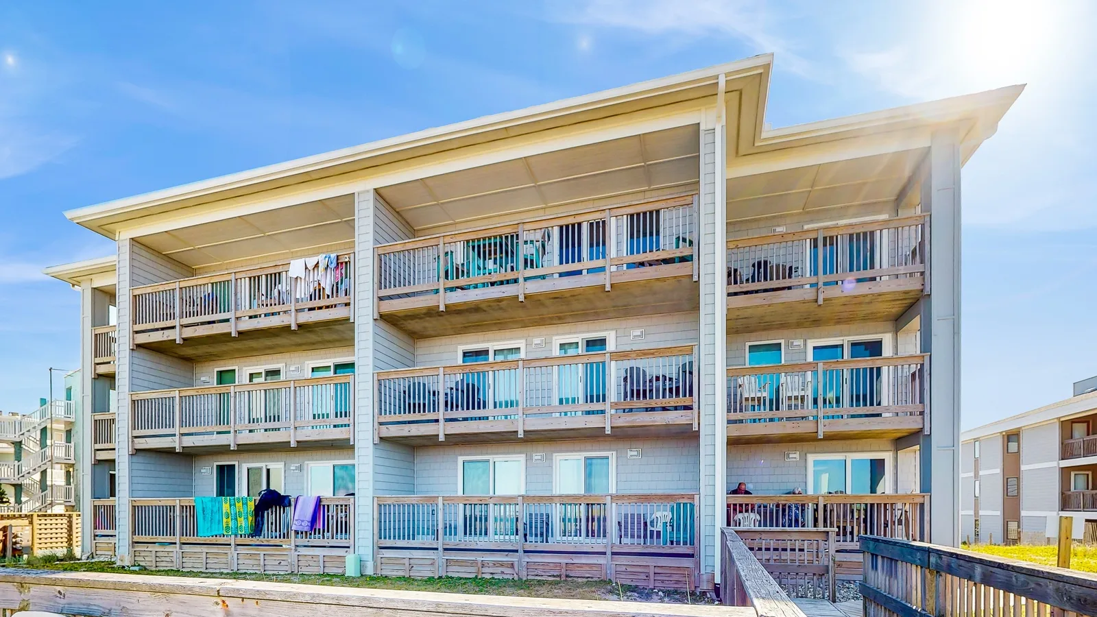 * YC102: Oregon Inlet Getaway - Village Realty — primary photo