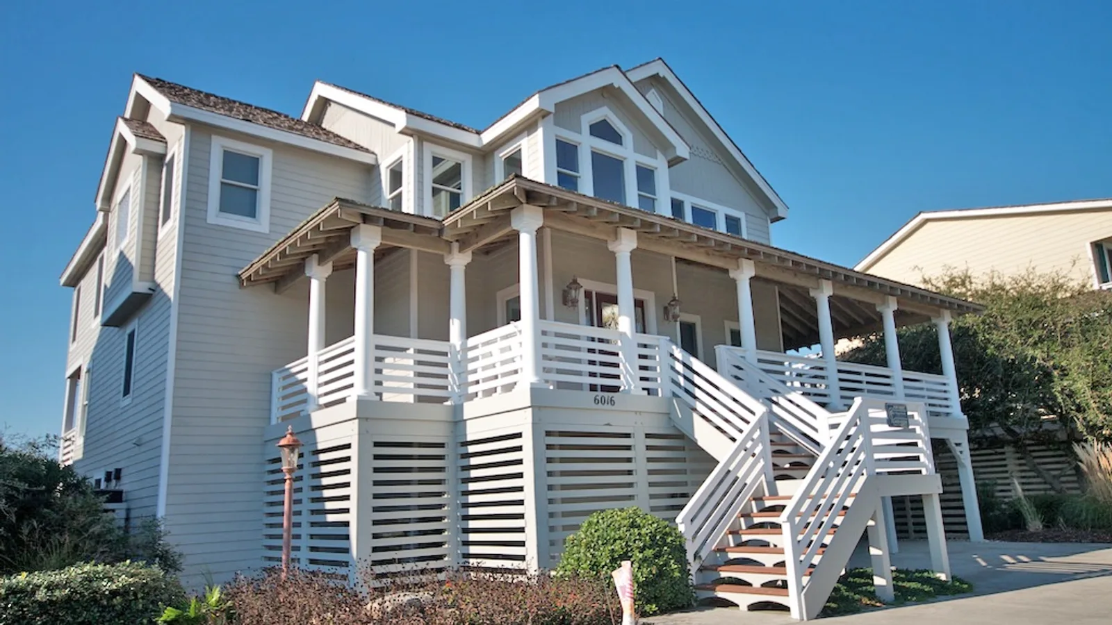 WE21: Mermaids Pearl - Village Realty — primary photo