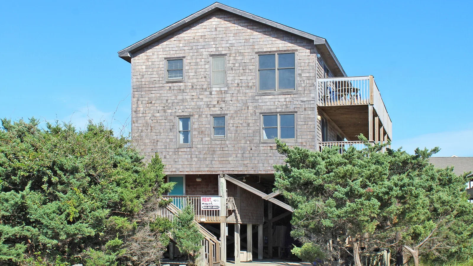 HQ110 - Lazy Summer Home — primary photo