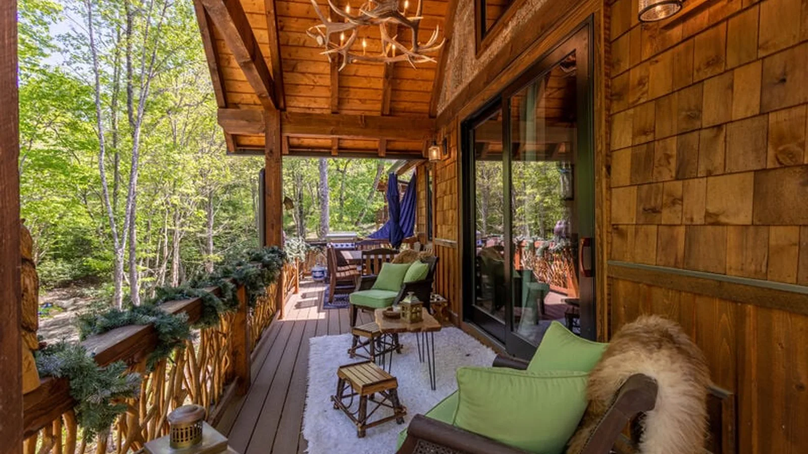Winterfell Lodge at Eagles Nest — primary photo