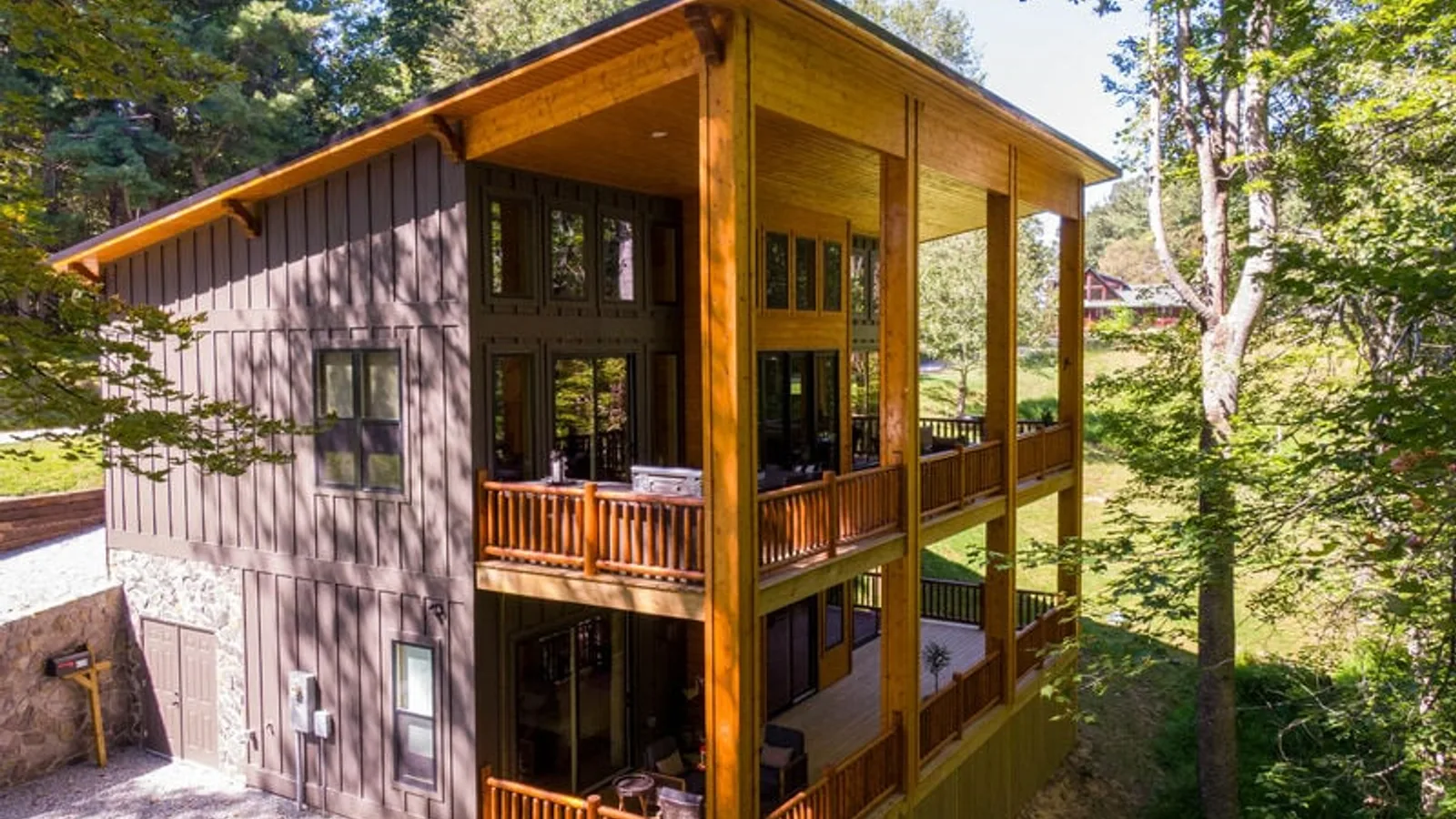 Rocky Creek Retreat — primary photo