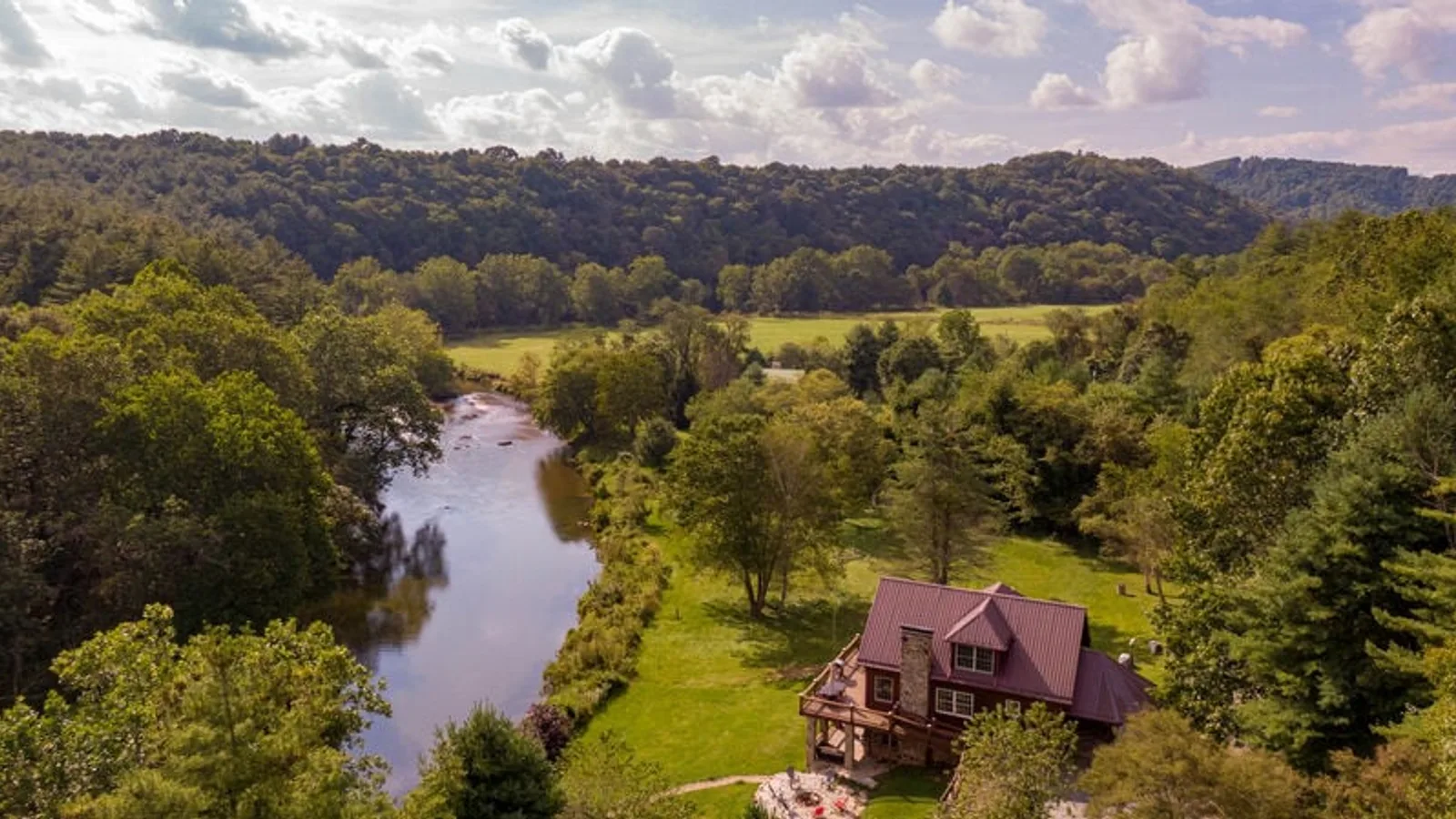 Lazy River Lodge — primary photo