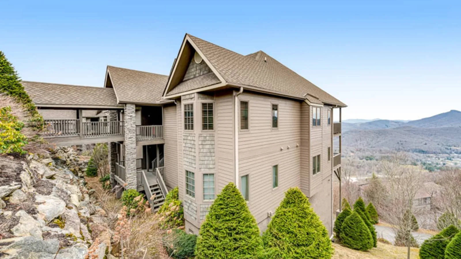 Reserve II 15-C at Sugar Mountain — primary photo