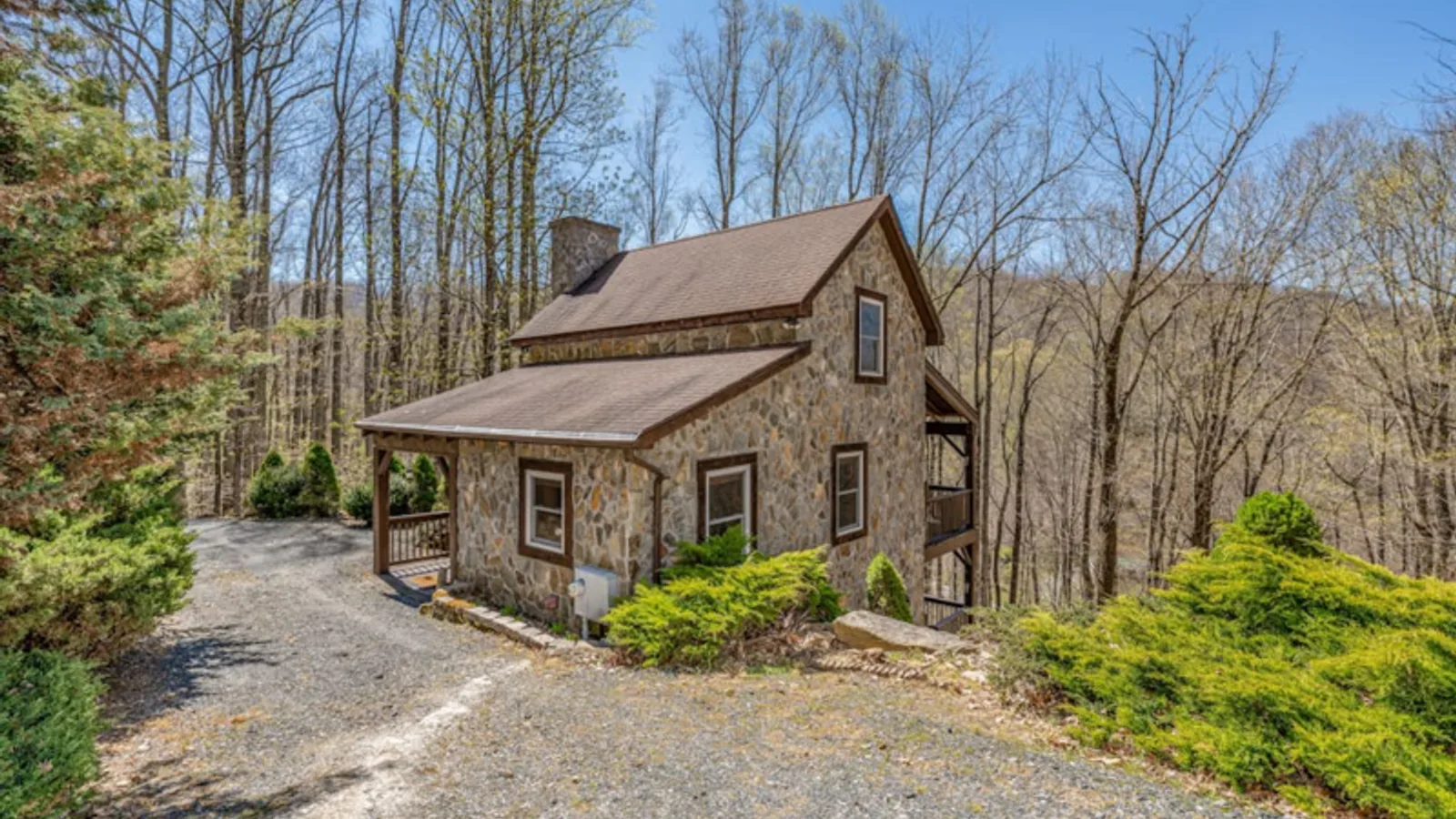 Mountainside Charm — primary photo