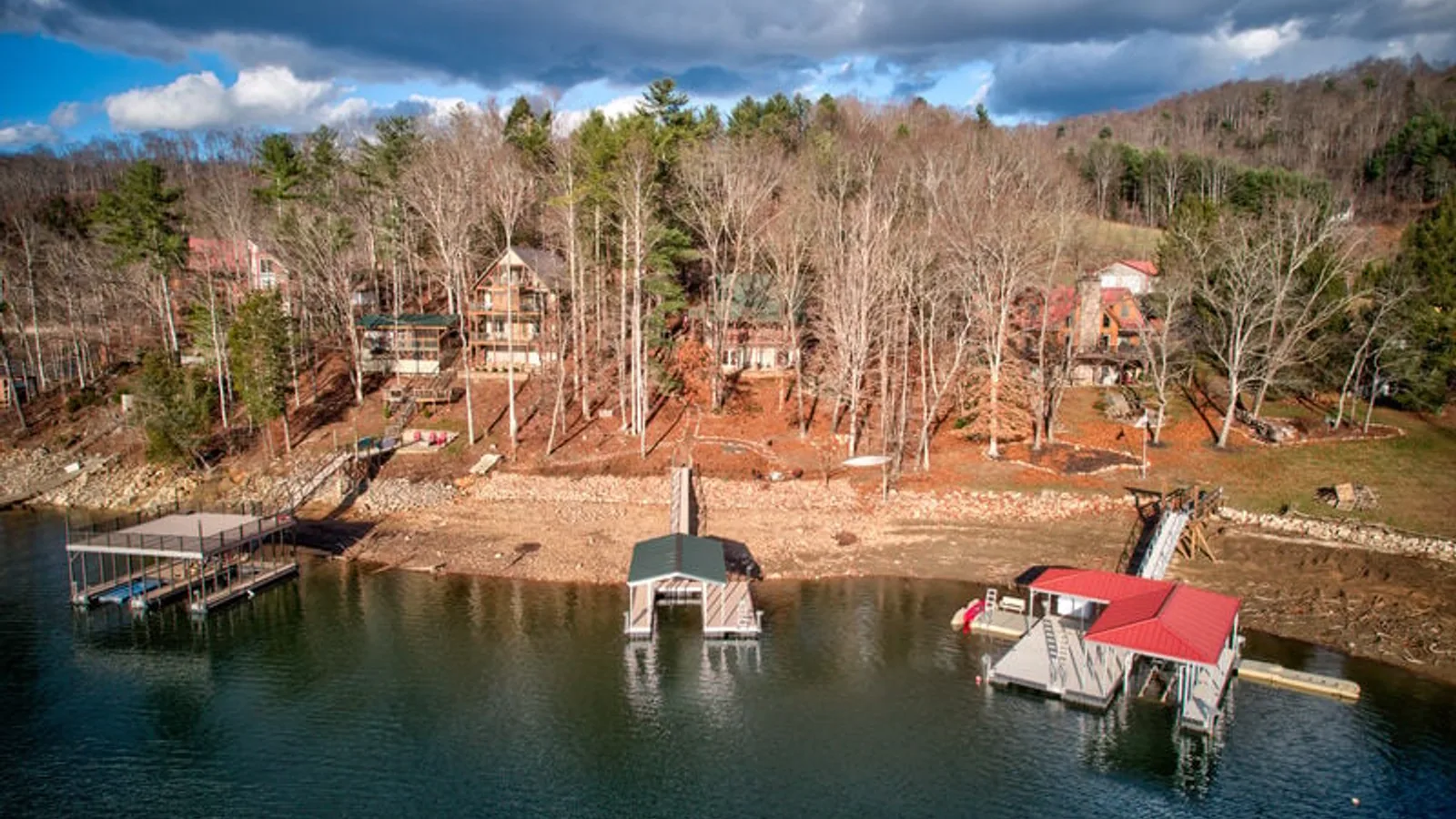 Garretts Getaway at Watauga Lake — primary photo